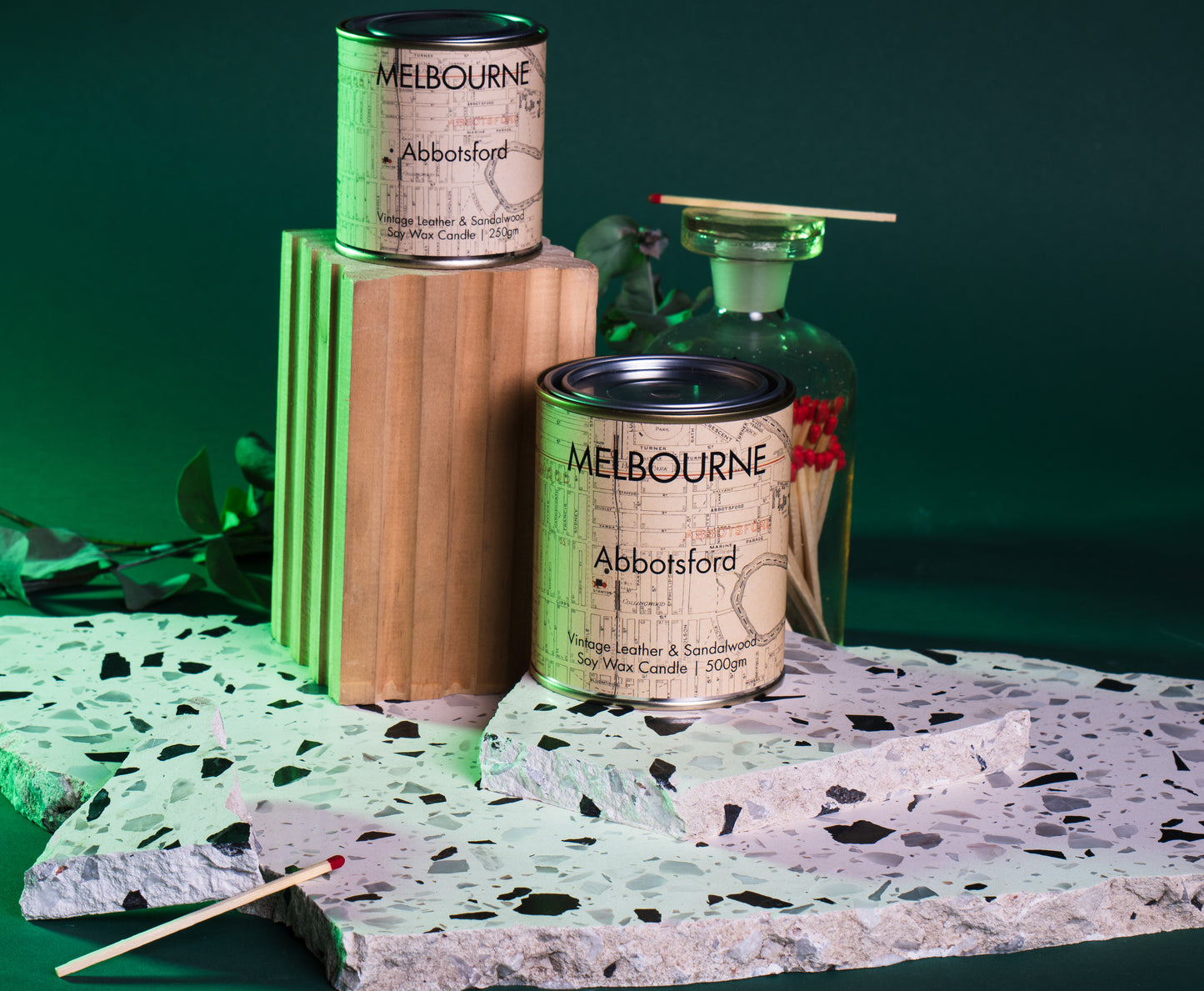 Abbotsford - Vintage Leather & Sandalwood